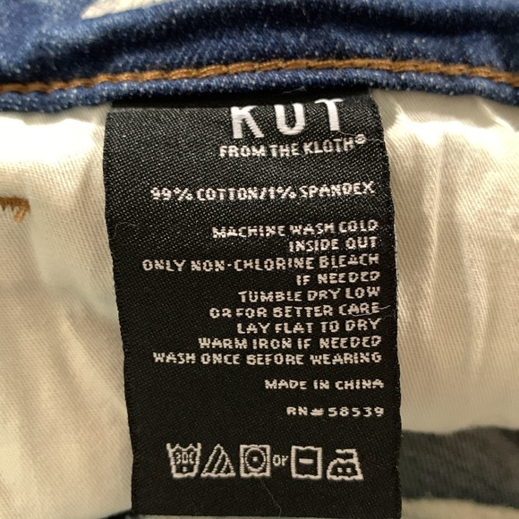 Kut from the Kloth Distressed Straight Leg Cuffed Crops Stretch Jeans size 8 - Picture 14 of 15